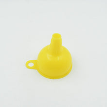 Food-Grade Silicone Funnel: Safe & Easy Transfer for Liquids & Grains (1 Pc)