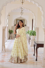 Vichitra Silk Multi Thread Embroidered Lehenga With Dupatta WHT