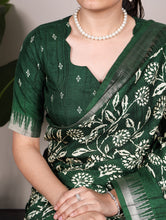 Slub Silk Floral Printed Saree GRN