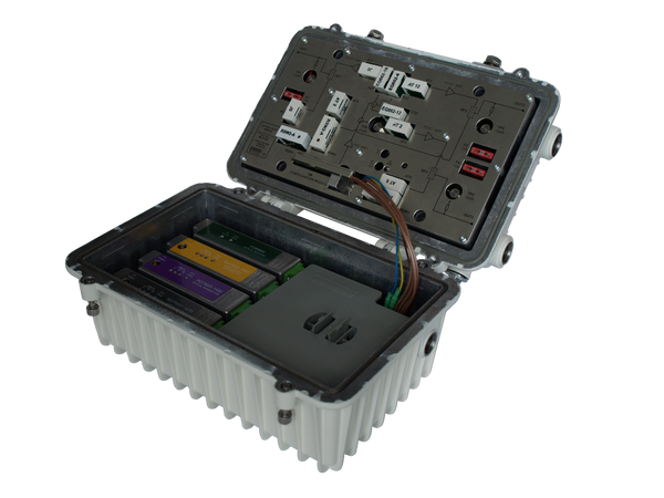 MO1003 1X3 SEGMENTABLE MODULAR OPTICAL NODE WITH REDUNDANCY OPTION