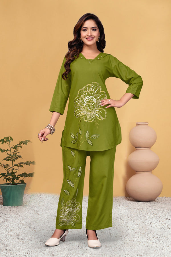 Viscose Rayon Co-ord Set For Women Embroidery With Hand Work