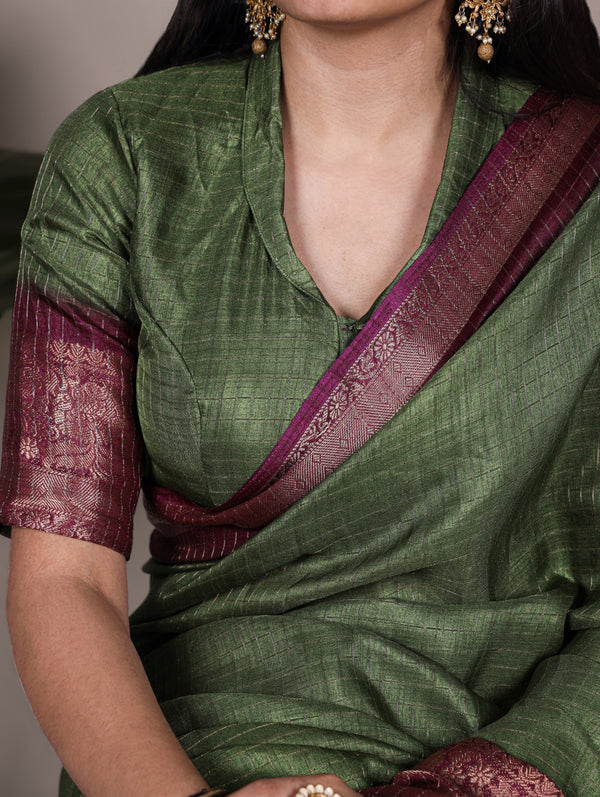 Dola Chex Zari Weaving Saree MND